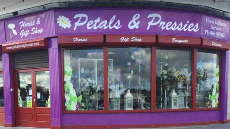 Petals & Pressies shop